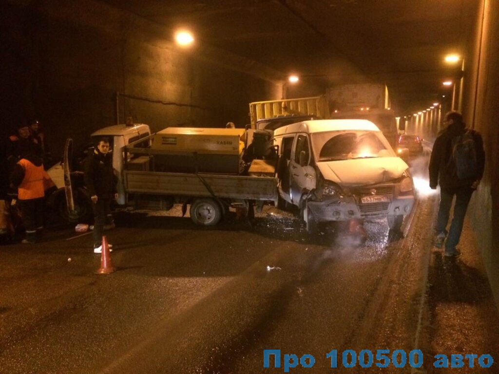 ДТП в тоннеле на Пионерском острове